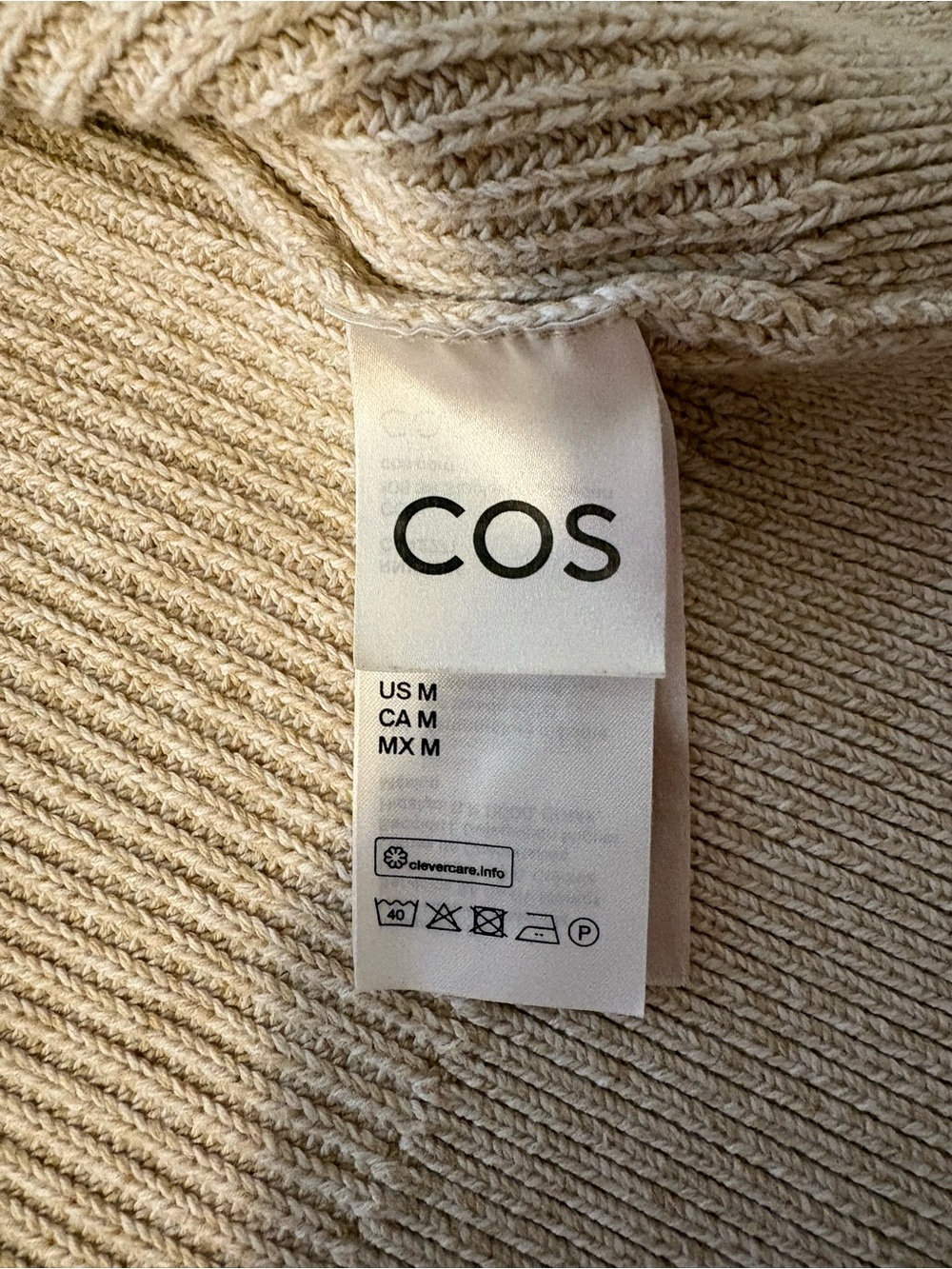 COS longline v-neck cardigan. Size medium. - Picture 7 of 11